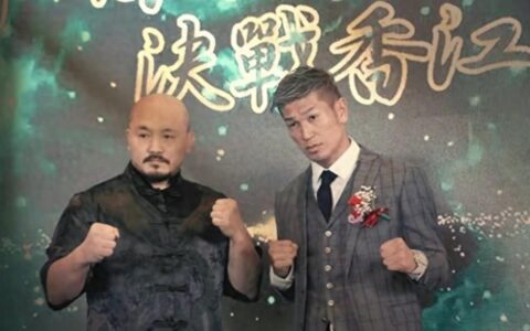 太悲壮！武僧一龙惨遭秒杀，被日本拳手爆头KO，挺尸拳台不省人事