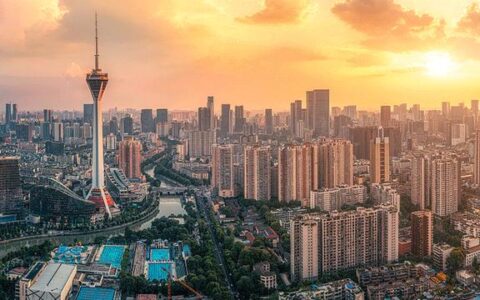 为什么这么多年轻人选择落户成都？看完你就明白了