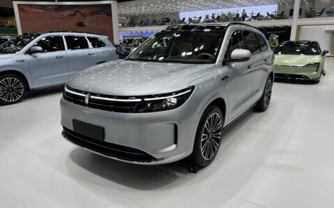 新车 | 竞争理想L6/28.98万元起，新款AITO问界M7亮相粤港澳车展