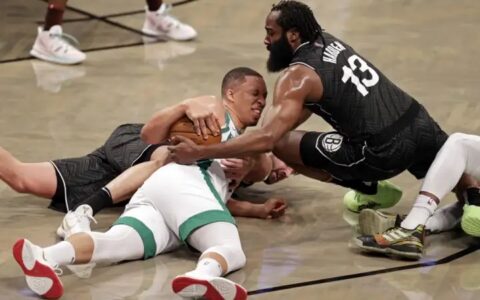 🏀欧文40+8 哈登22+10+8 塔图姆31+5 篮网击退绿军