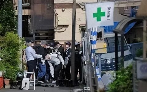 两名死者遗体，被发现！-发现两具男尸己腐烂