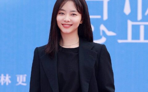 谭松韵官宣新剧，看到男主人选，一看收视就稳了-播放谭松韵主演的节目视频